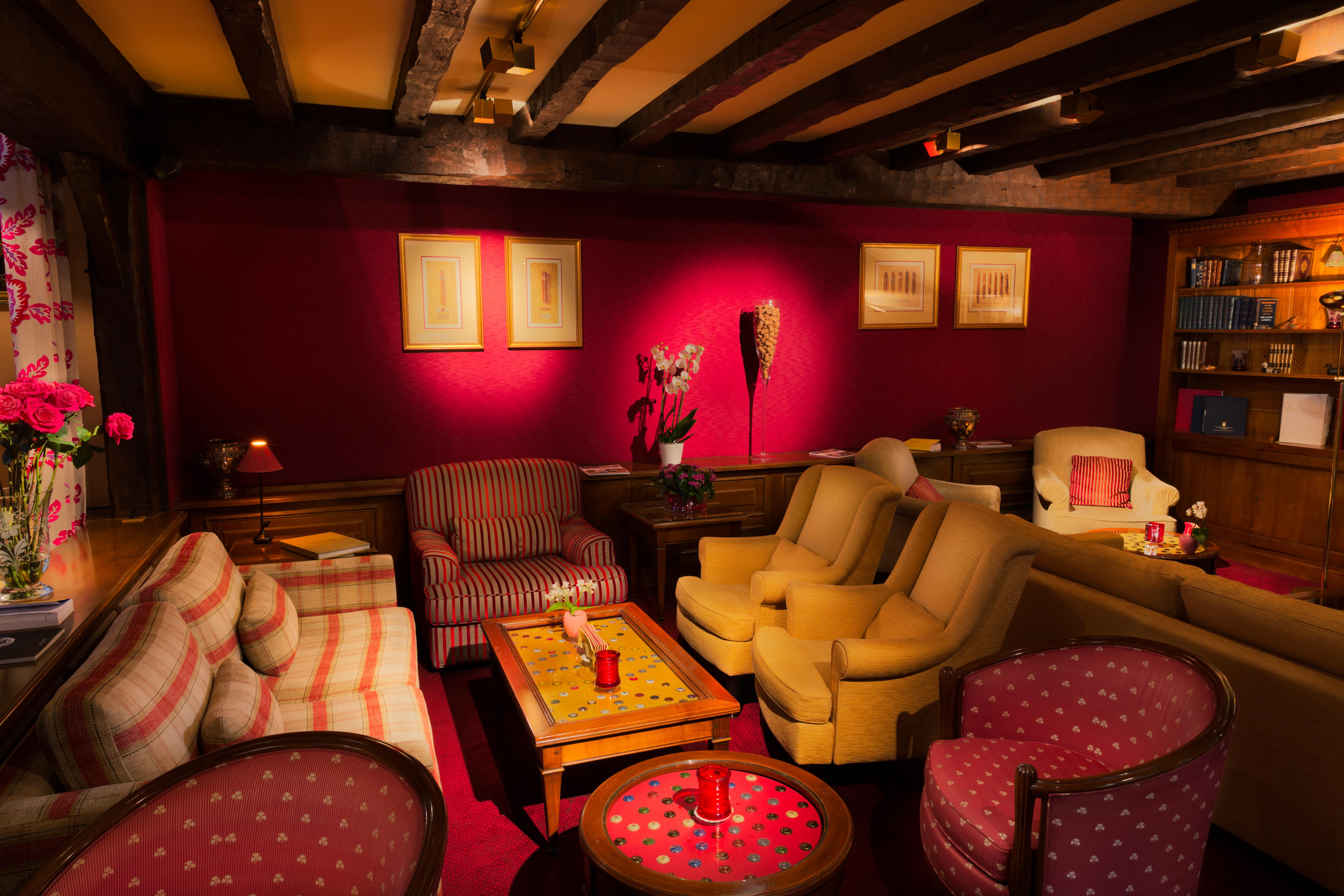 布里克特瑞酒店 维奈 外观 照片 The interior of the hotel