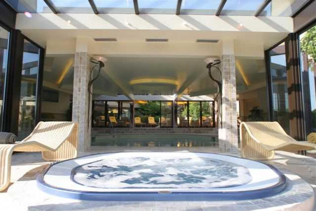布里克特瑞酒店 维奈 外观 照片 The spa at the Hotel